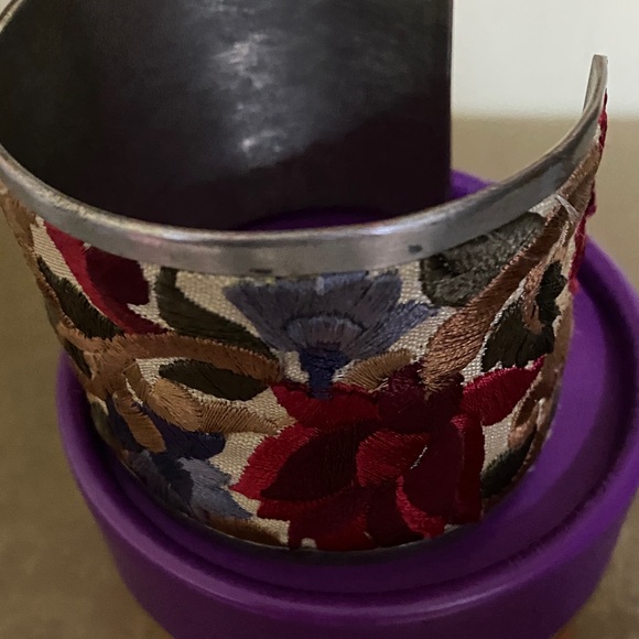 Kate Spade Bohemian Bracelet with Original Purple and Orange Jewelry Box - Picture 6 of 6